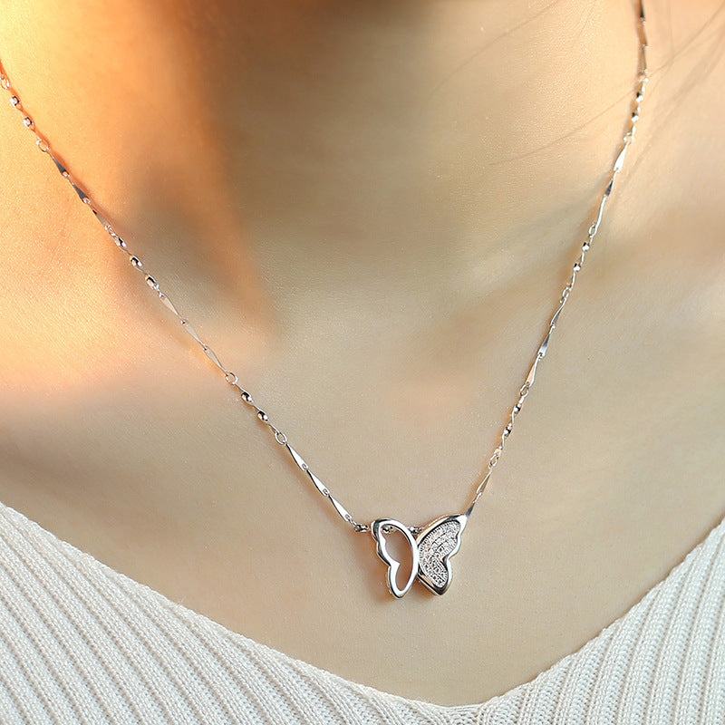 Collana "Infinite Flutter" in argento 925 con cristalli