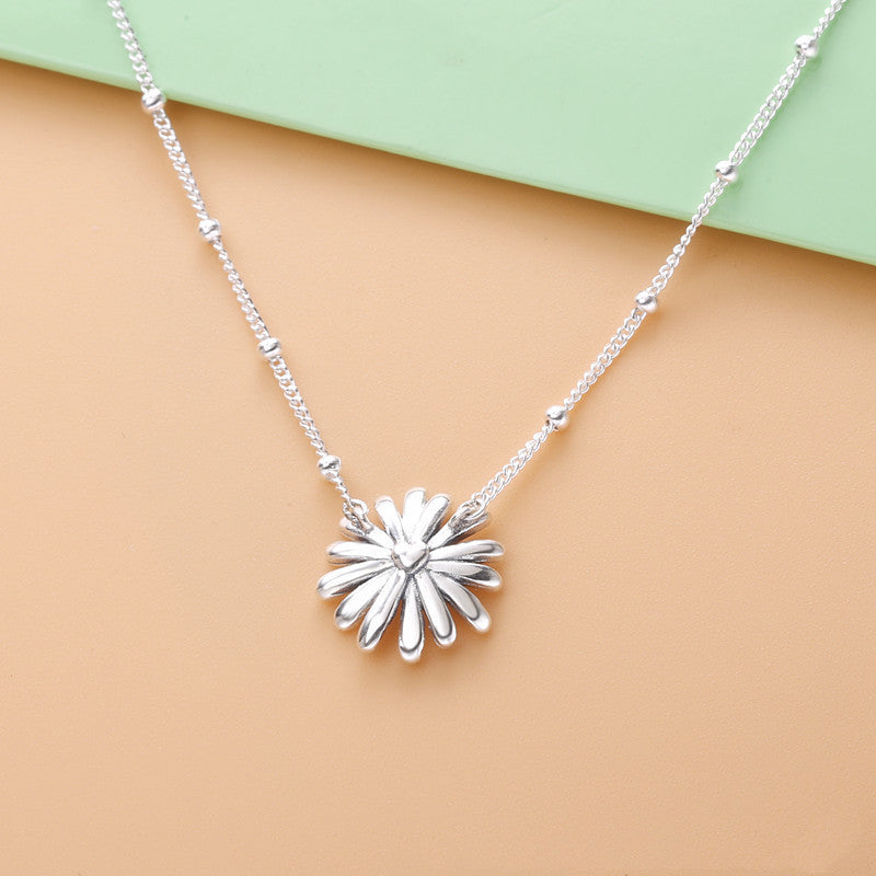 Collana " Margherita Luminosa" in argento 925