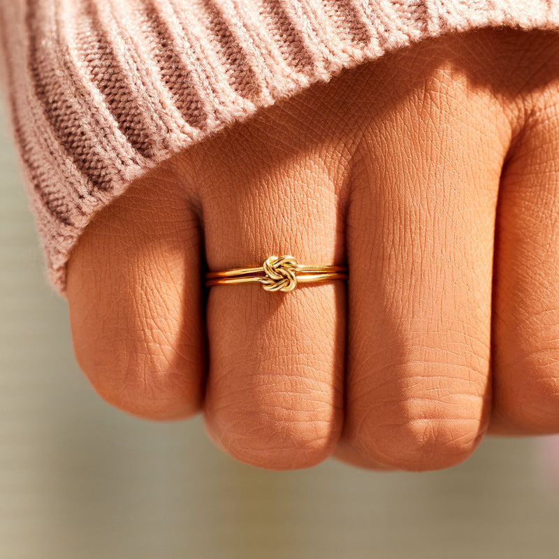 Nodo d’Amore – Anello in Argento 925