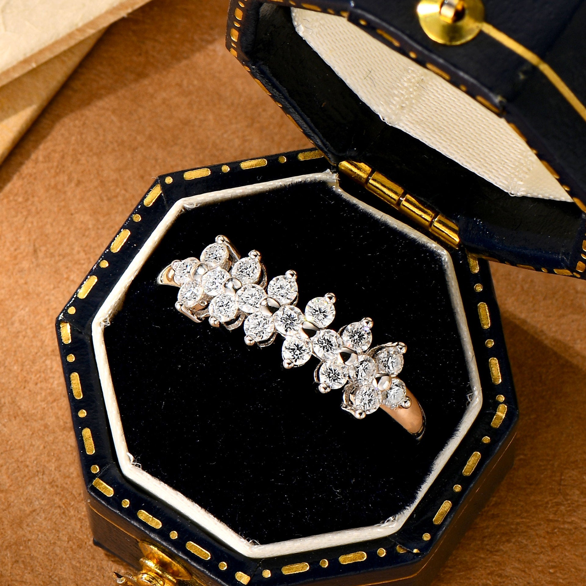 Anello "Gioia Celeste" in Argento 925