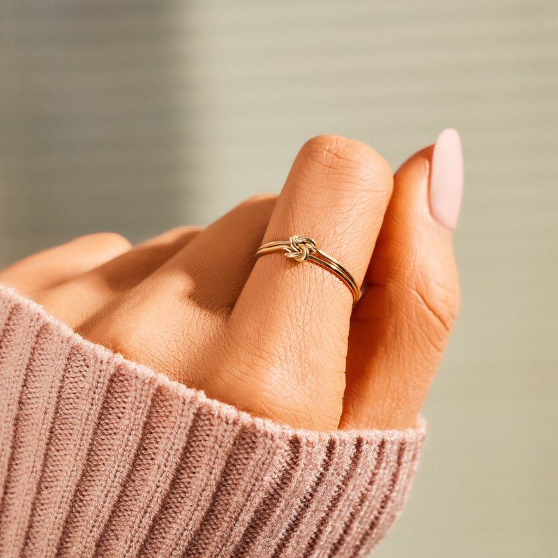 Nodo d’Amore – Anello in Argento 925