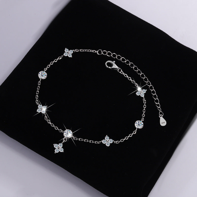Bracciale Eleganza Cristallina in Argento 925