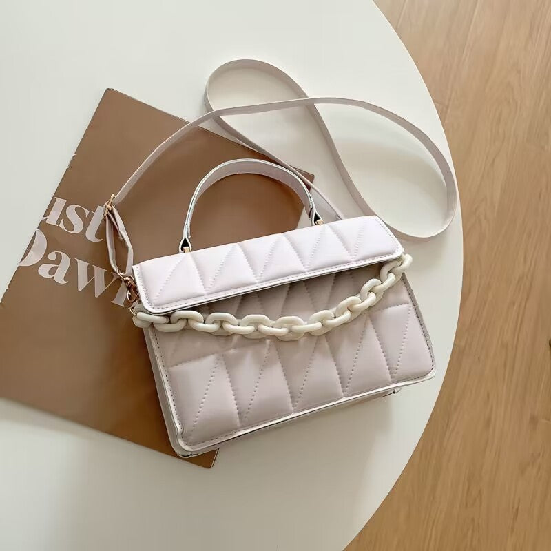 Borsa piccola "Velvet Chain" in 3 colori