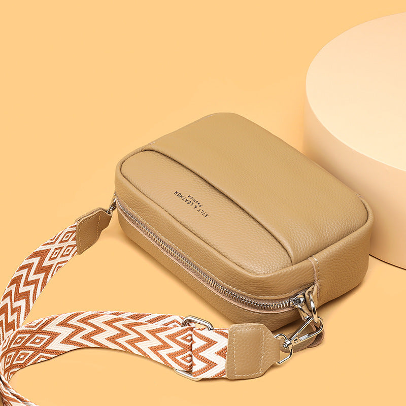Borsa Livia – Essenziale e Raffinata