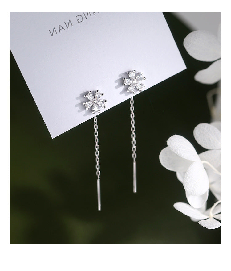 Orecchini "Fiore di Luce" in argento 925