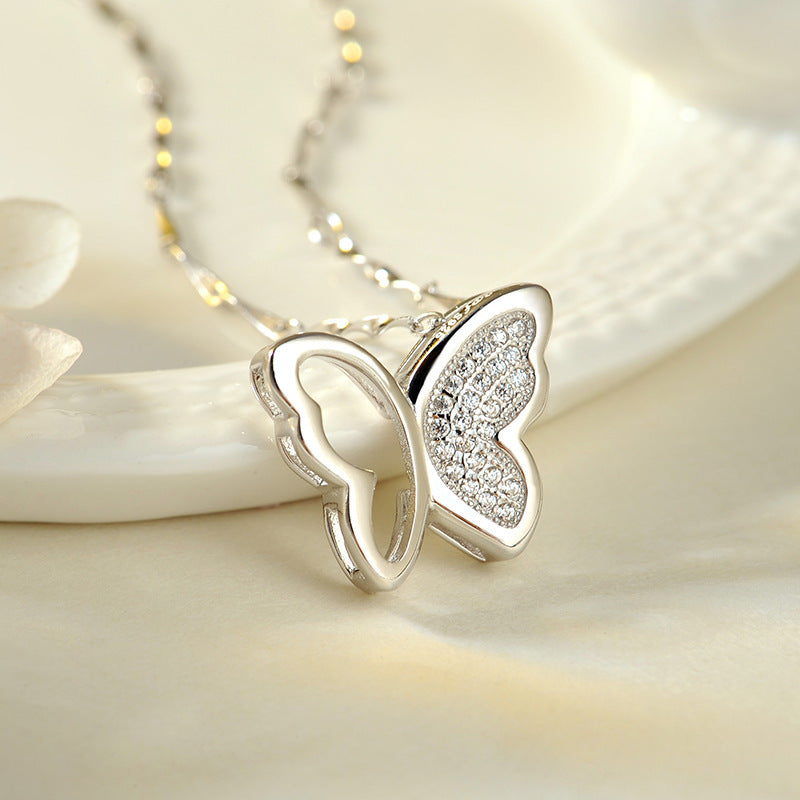Collana "Infinite Flutter" in argento 925 con cristalli